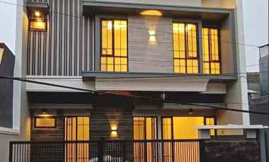 Rumah Wisma Permai Barat, SHM, dekat Kampus C, MERR, Galaxy Mall