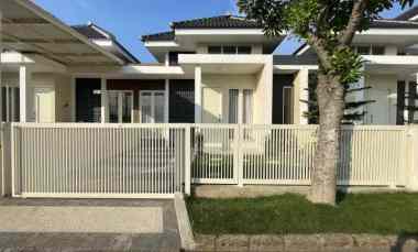 Dijual Rumah Modern Klasik di Pandaan
