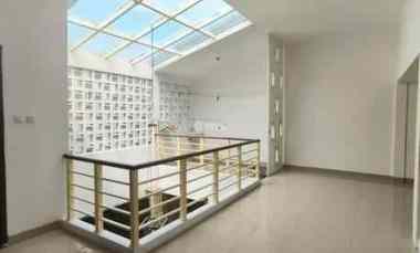 Dijual / Sewa Rumah Cantik di Daerah Bojongsoang