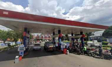 Dijual SPBU Cipayung Jakarta Timur Selalu Ramai