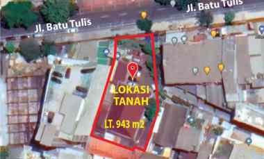 Dijual Rumah Tua Hitung Tanah 943 m2, Strategis di Batu Tulis, Gambir