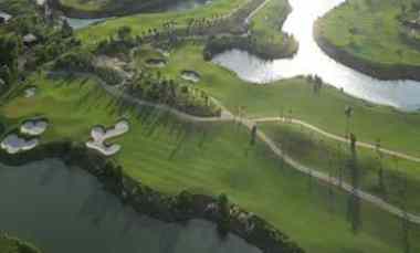 Kavling Golf Chopin Signature Pantai Maju Pik dekat Golf dan Laut