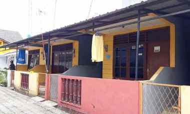 Tanah Dijual Beserta Kontrakan di Ciracas, Jakarta Timur