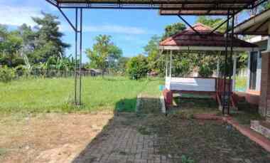 Tanah dan Bangun Strategis Pinggir jl Desa di Beber Cirebon