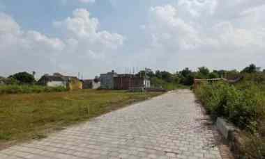 Tanah Dijual di jalan abiyoso
