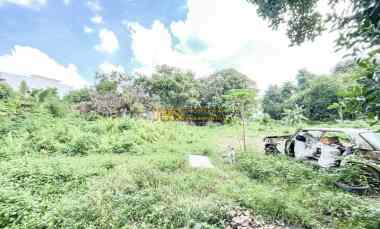 Dijual Tanah Hook jl.Brig. Jend. Zein Hamid Simpang jl.Berlian Sari