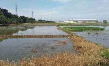 Tanah untuk Pool Kendaraan dan Gudang Pinggir Jalan Inspeksi Kanal