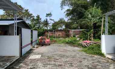 Tanah dalam Perumahan di Barat Kaliurang km 9,5 dekat Gentan