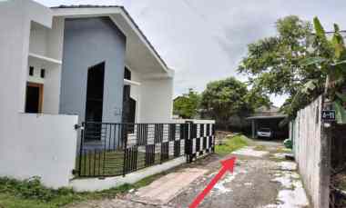 1,5 km jl Raya Jogja Solo di Purwomartani Kalasan Tanah Murah Sleman