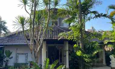 Dijual 15,45 are Bonus Villa, jl. Kubu Manyar Batu Bolong Canggu Kuta