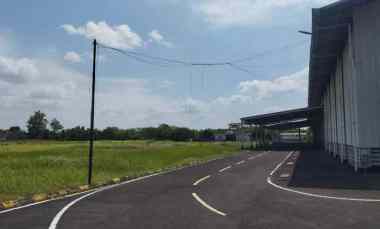 Tanah Pabrik Luas Terawat Bonus Bangunan jl.Raya Proklamasi Karawang