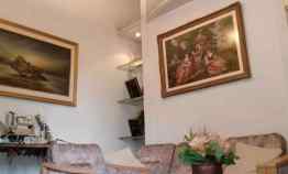 Rumah Dijual di Jl. Riau Martadinata