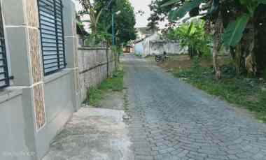 Tanah Sangat Strategis dekat Kampus Uii dalam Ringroad Utara di Maguwo