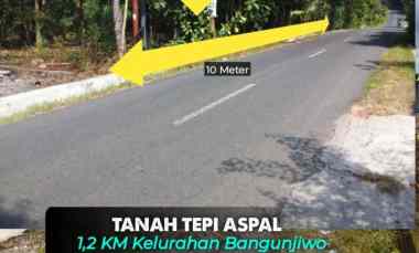 Tanah Tepi Aspal Utama Bangunjiwo dekat Angkringan Puncak