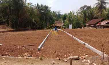 Tanah Dijual di Longgrongan