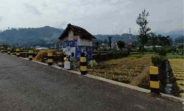 Tanah Dijual di Metro