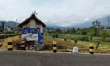 Tanah Dijual di Metro