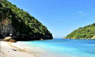 Dijual Tanah Tebing di Atas Pantai Atuh, Nusa Penida Bali