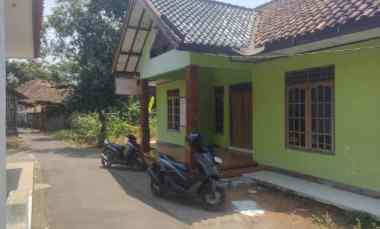 Dijual Rumah Siap Huni Akses jl Masuk Mobil Halaman Luas