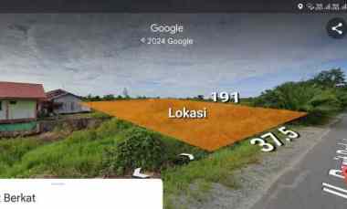 Tanah Samping SMP 6 Kakap. Jalan Parit Berkat Luas 9551 m2. Harga 550