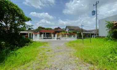 Dijual Tanah Luas Shm Murah di dekat Kampus Ukrim Kalasan