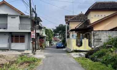 Peluang Investasi Emas di jl Kaliurang KM 10 Sleman Yogyakarta