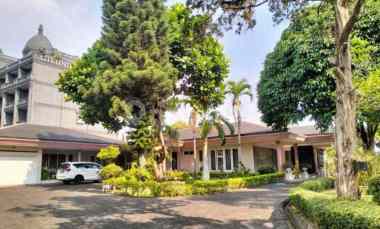 Tanah Bonus Rumah Sultan Pinggir Jalan Raya Cocok Buat Resto Cafe Kost