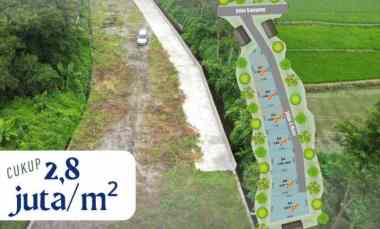 Tanah Timur Pasar Gentan Jakal km 10 Cukup 2,8 juta Legalitas Shmp