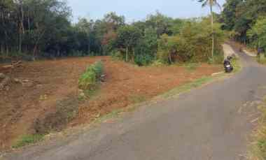 Dijual Tanah Pinggir jl Akses Mobil Ada Saluran Air Sungai Pinggir Nya