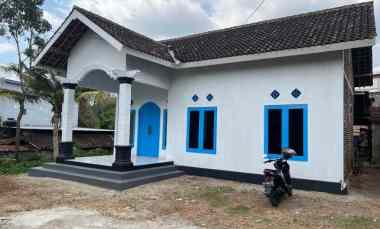 Rumah Strategis Pinggir Jalan Raya 200m Kerjo Karanganyar