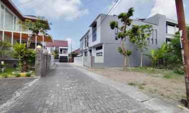Tanah Pekarangan Lokasi Premium Wahid Hasyim Seturan dekat Banyak Kamp