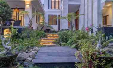 dijual villa desa lalanglingah kec