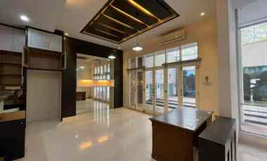 Villa Dijual di Jl. Adi Sucipto No. 33 Blok A, Suka Damai, Kec. Medan Polonia
