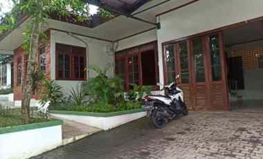 Jual Villa dan Tanah di Daerah Mumbul Nusa Dua Bali Siap Pakai