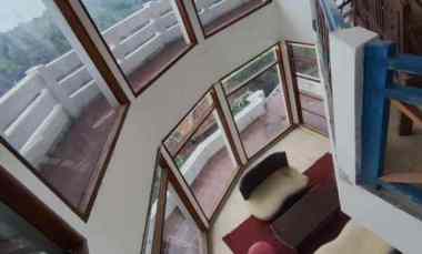 Villa Prigen Siap Pakai View Pegunungan dekat Exit Tol Pandaan