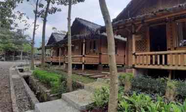 dijual villa sukabumi