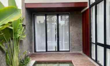 Villa Canggu 3BR FULL FURNISHED, 5 menit dari Batu Bolong Beach