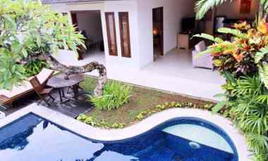 Dijual Villa di Umalas Lestari Kerobokan Kuta Utara Badung Bali