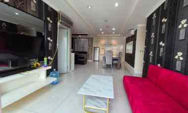 Disewa Apartemen French Walk MOI Posisi Hook Furnished