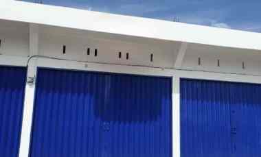 disewakan 4 kios berderet dipinggir jalan as