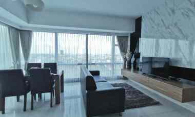 Disewakan, Apartemen Lariz Mansion, 2 Bedroom Private Lift, Pakuwon
