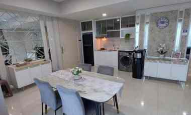 La Riz Mansion 3BR Full Furnished Lantai 2, Connecting Pakuwon Mall