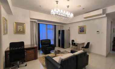 Lariz Mansion Lantai 10 Pakuwon Mall Private LIFT, Nyuaman Bangets