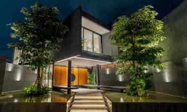 disewakan dijual villa mewah di pererenan badung bali