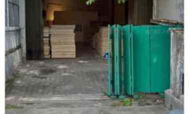 Disewakan Gudang Ruang Usaha di jl Karanganyar