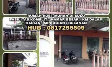 Kos Kosan Murah di Solo. Tepi Jalan Besar. Fas Komplit, Kamar Besar