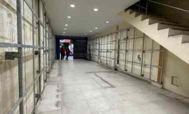 Disewakan Ruko 3 Lantai di Jalan Baliwerti - Surabaya