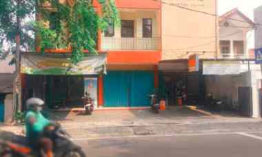 Disewakan Ruko 3 Lantai, Jalan Raya Delima Duren Sawit