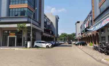 Disewakan Ruko Baru Hook Crystal Boulevard Summarecon Bekasi