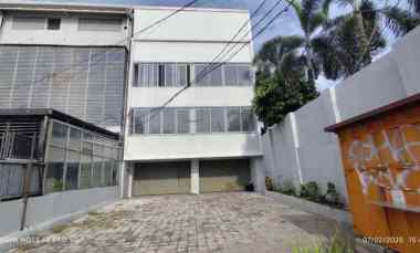 Komersial Disewakan di Gedong Panjang